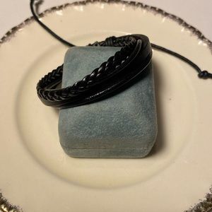 💛 Beautiful unisex genuine Italian leather bracelet.